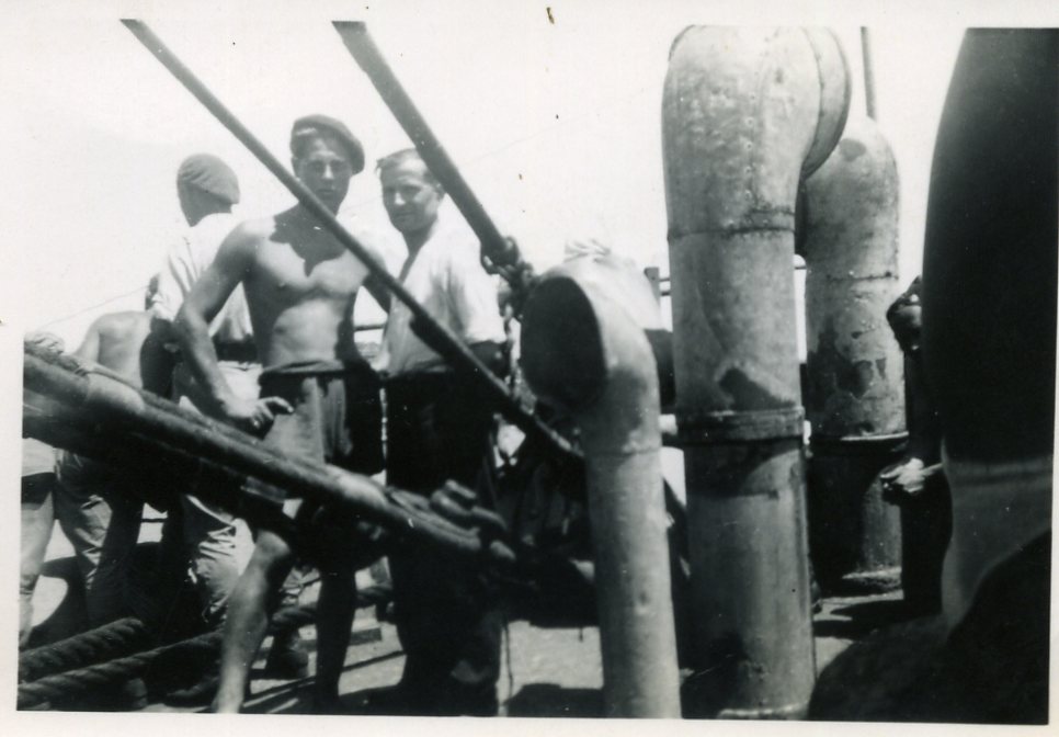 30 - 1945 Escale à Port Saïd.jpg