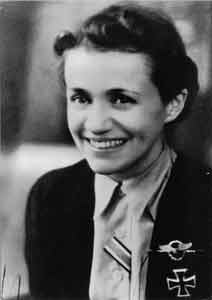 06---hanna-portrait_low.jpg