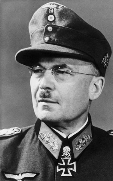 376px-Bundesarchiv_Bild_146-1995-027-32A,_Lothar_Rendulic.jpg