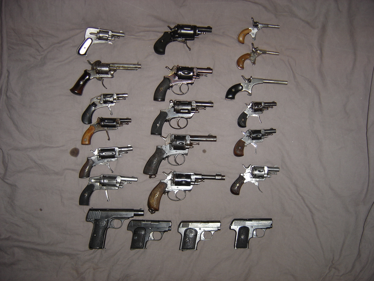 007.JPG