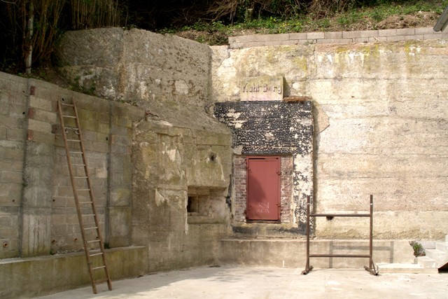 KAHL BURG 1ère entrée principale.JPG