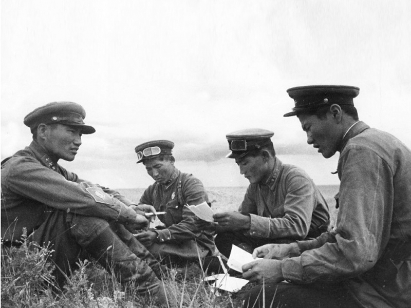 mongol uniforms.jpg