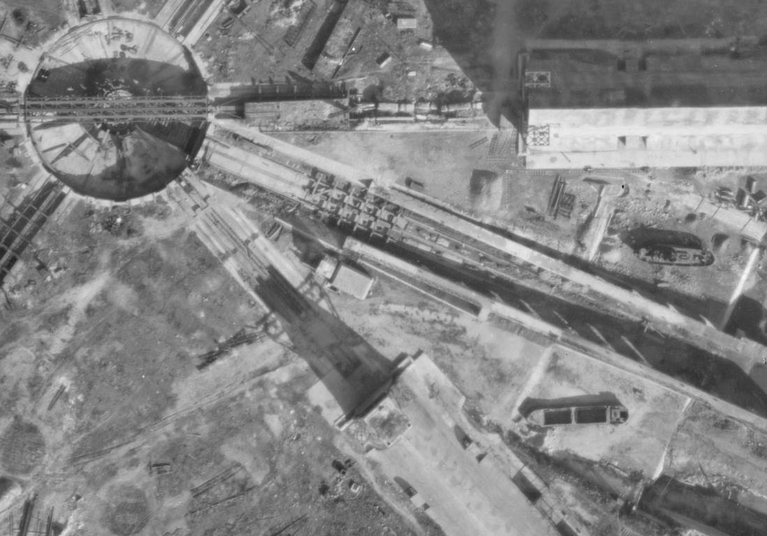 Lorient_1947_dombunker_1.jpg