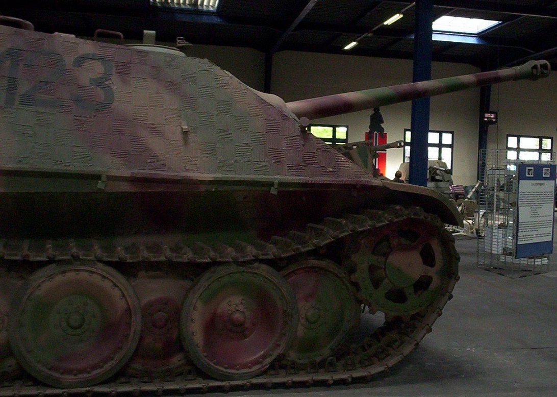JAGDPANTHER(05).JPG