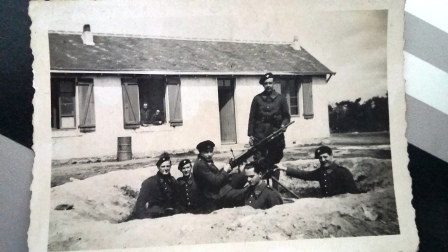 107e 1940 canon petitf.jpg