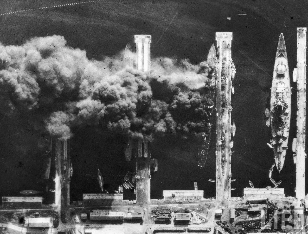 3 1942 11 27 STRASBOURG,COLBERT,ALGERIE,MARSEILLAISE sabordés.jpg