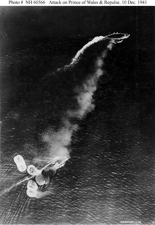 PRINCE OF WALES 1941 12 10 bombardé par les japonais.jpg