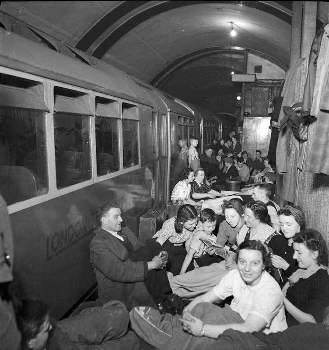 Elephant-and-Castle-Underground-Station-Shelter.jpg