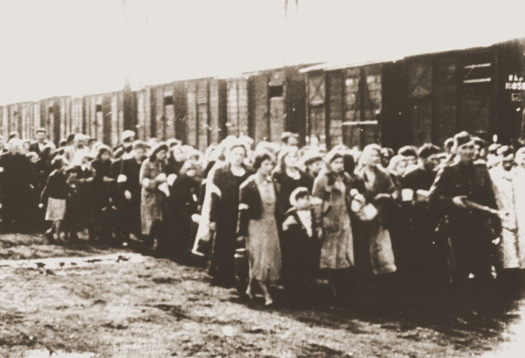 Varsovie, Pologne, juillet-septembre 1942.jpg