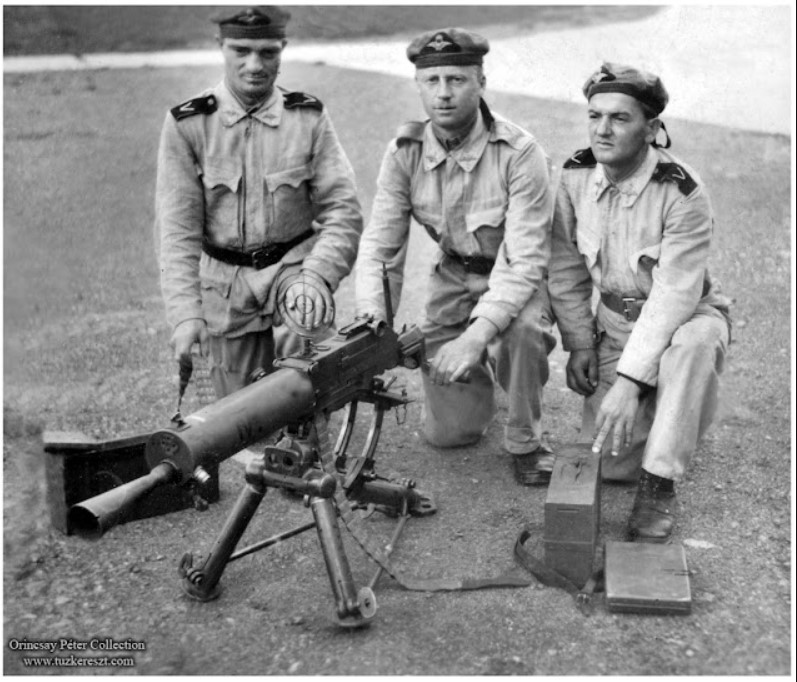 hongrie air force au sol.jpg