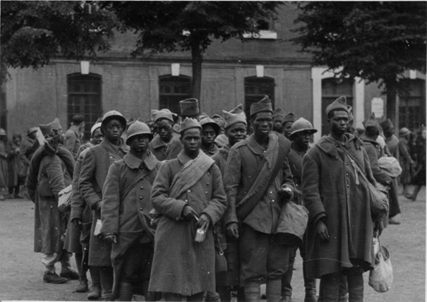 prisonniers guerre.jpg