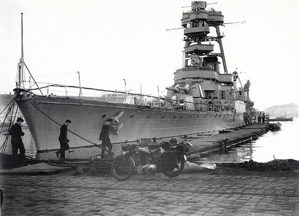 FOCH 1942 12 FOCH sabordé.jpg