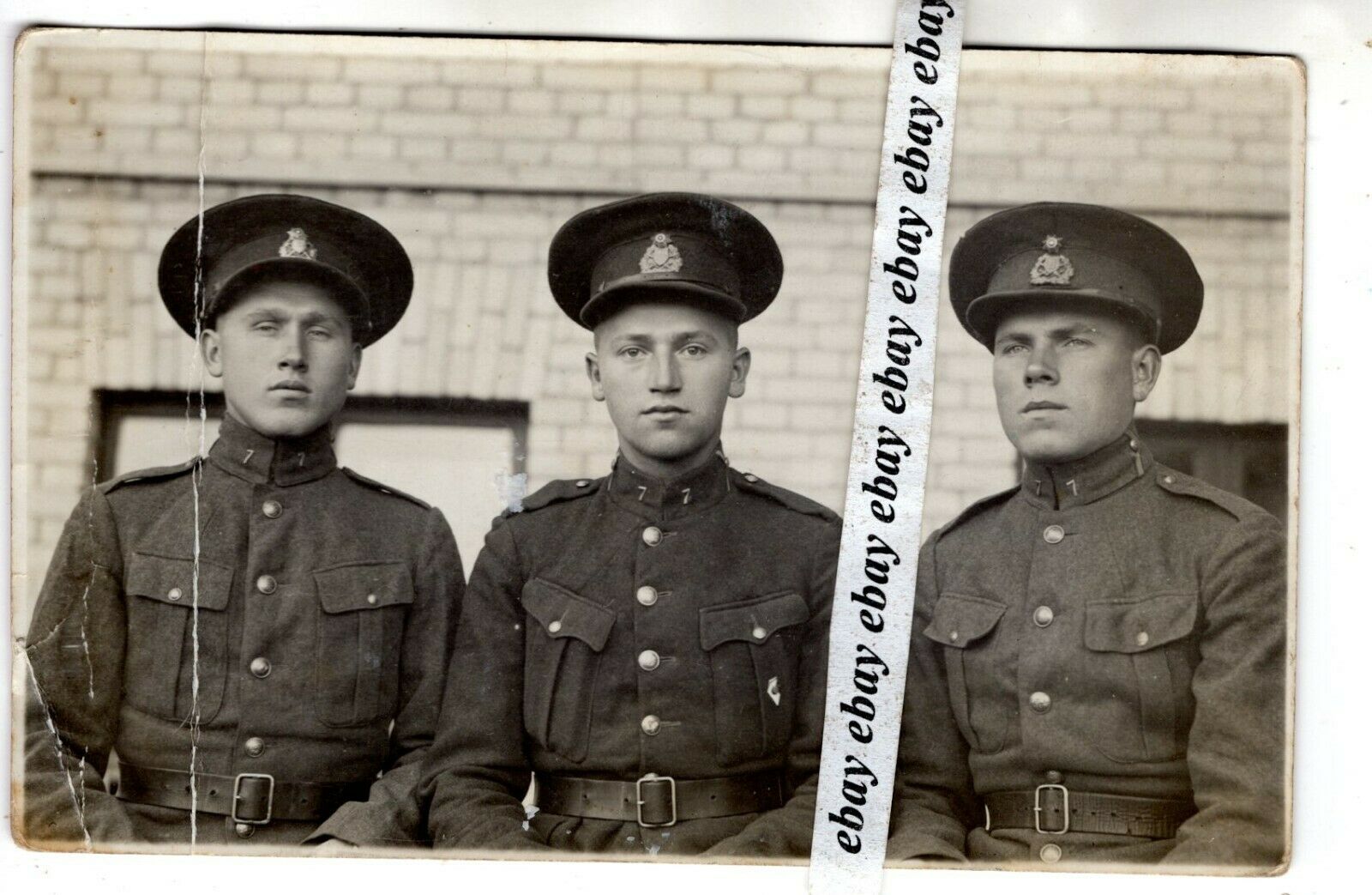 1920-s-THREE-SOLDIERS-FRIENDS-ORIGINAL-PHOTO-MIKK-VÕRU.jpg
