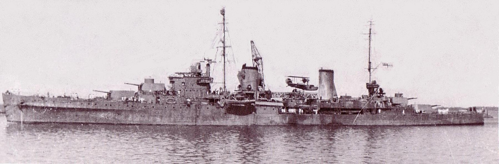 6 PERTH 1942 2 27 derniers photo avant sa perte.jpg