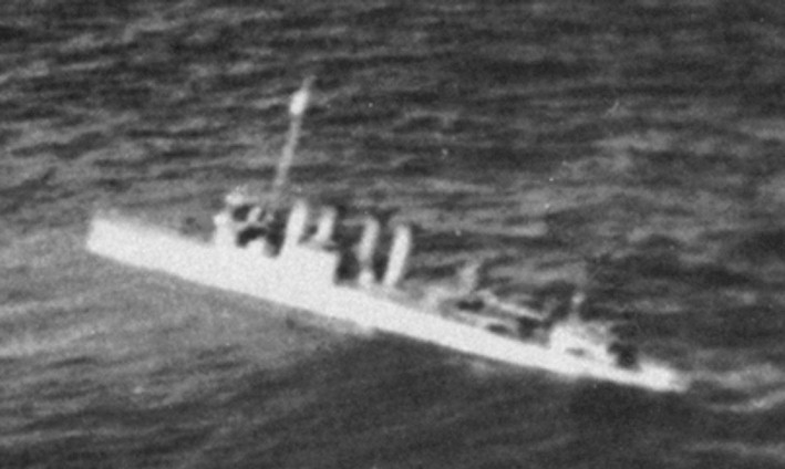 DD225 POPE 1942 3 1 coule bataille de la mer de Java.jpg