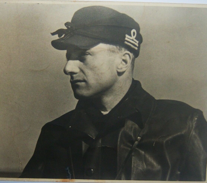 regia marina casqutte 1936.jpg