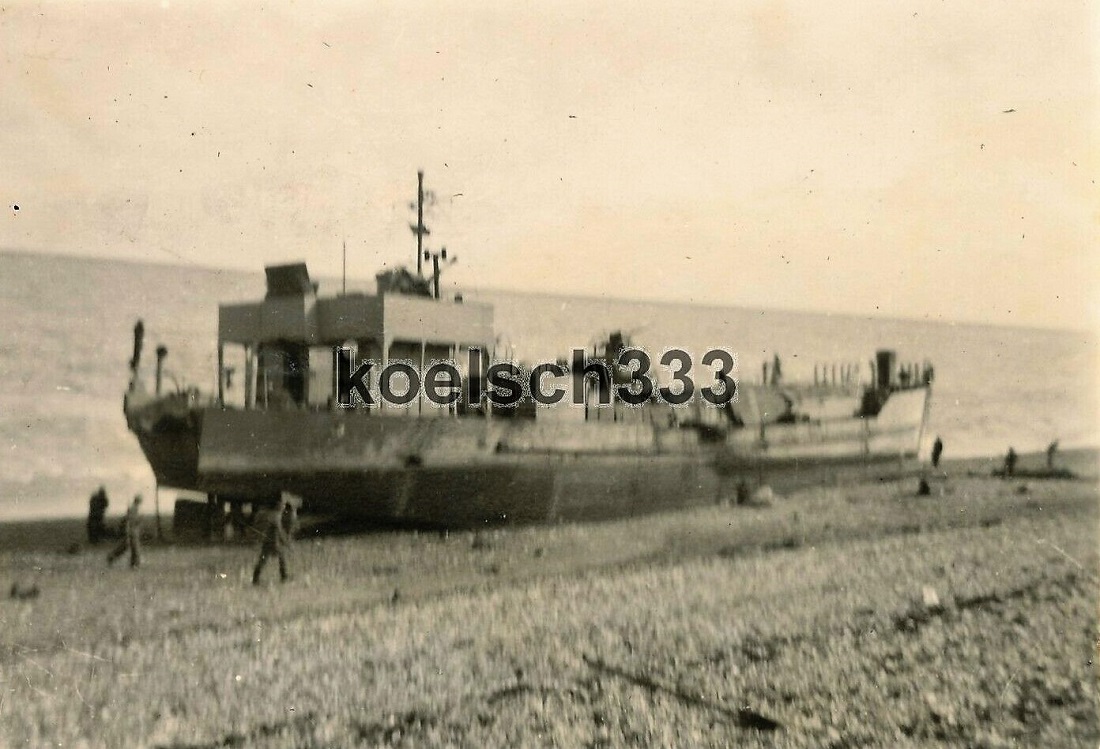 1942 8 LCT Mk2 à Dieppe (2).jpg