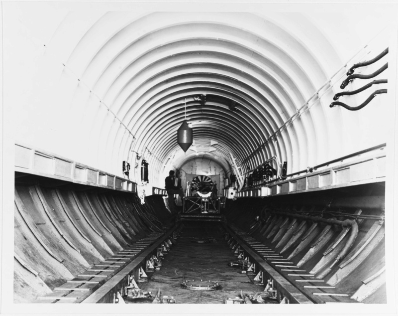 I400 intérieur du hangar i400_i11.jpg