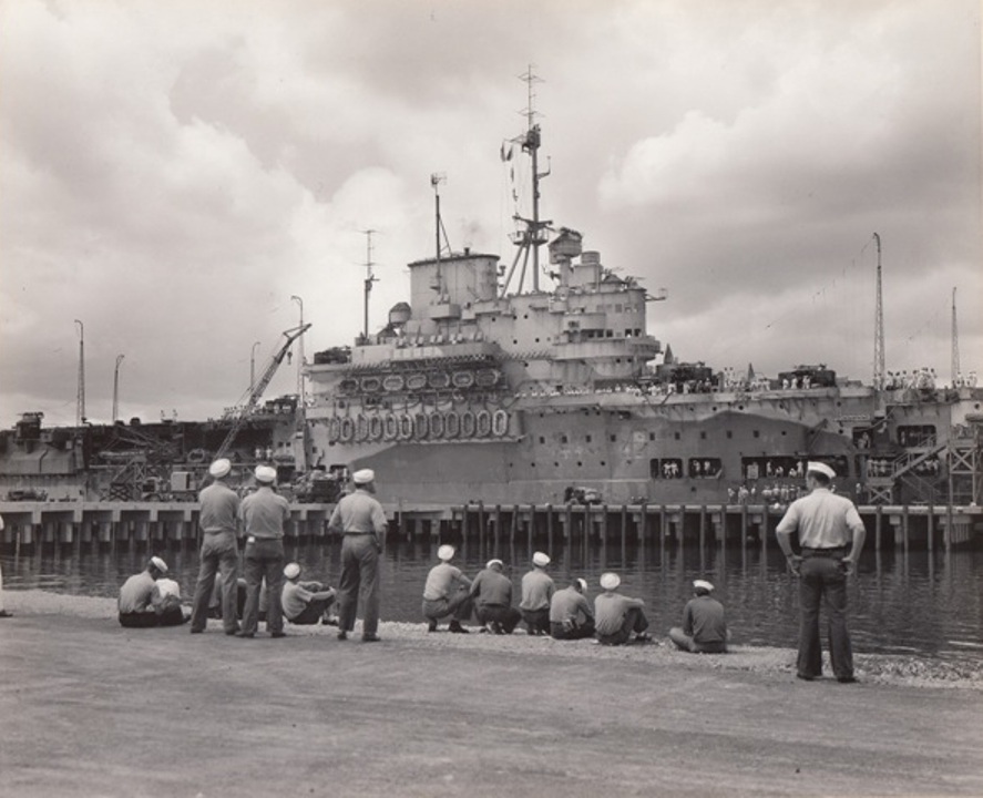 VICTORIOUS 1943 3 à pearl harbor image-asset.jpeg