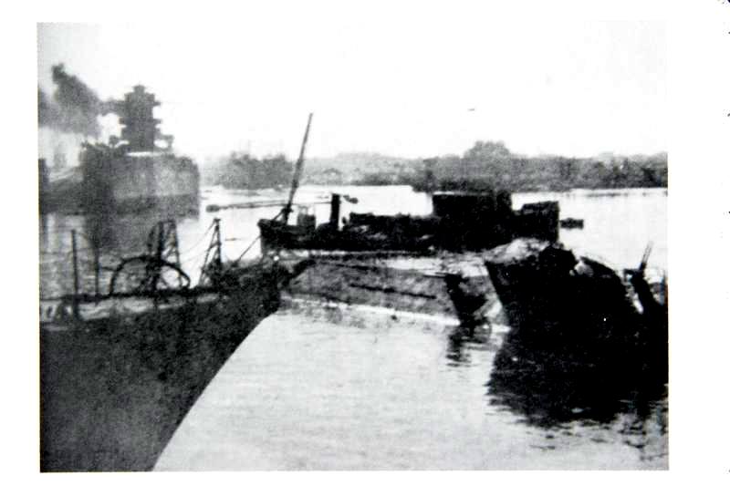 1942 11 8 AMPHITRITE,JEAN BART à casablanca.jpg