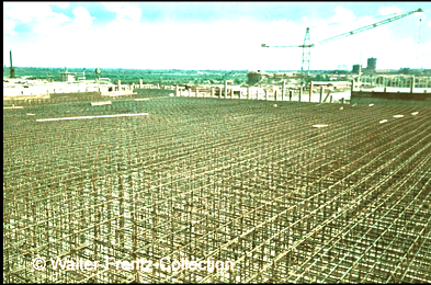 14 - Saint Nazaire renforcement panneaux de plafond. Bunker des sous marins.png