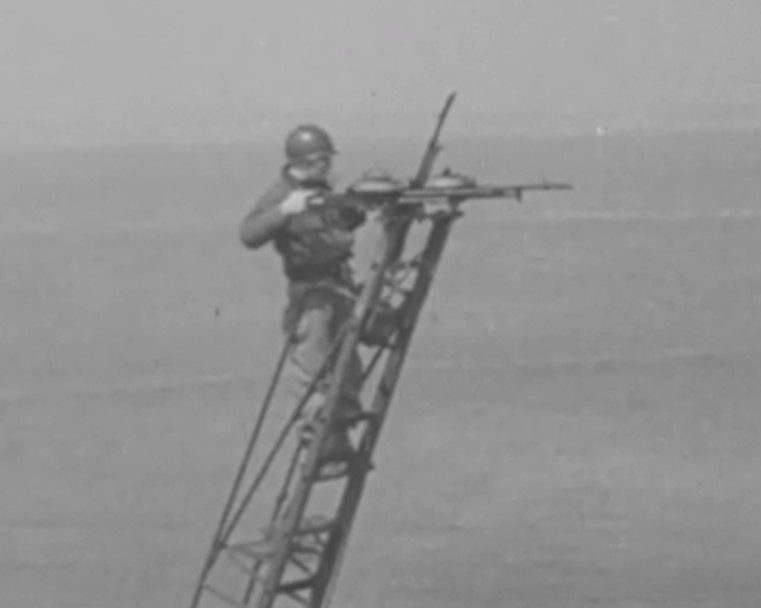 vickers av.jpg
