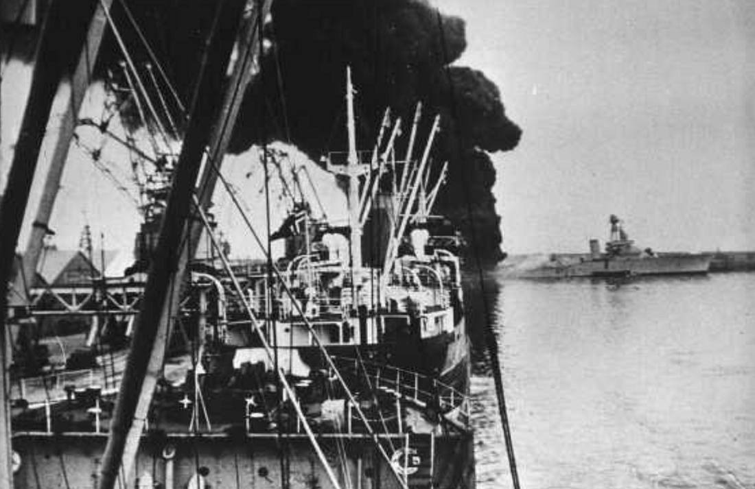 PLUTON 1939 9 13 explosion.PNG
