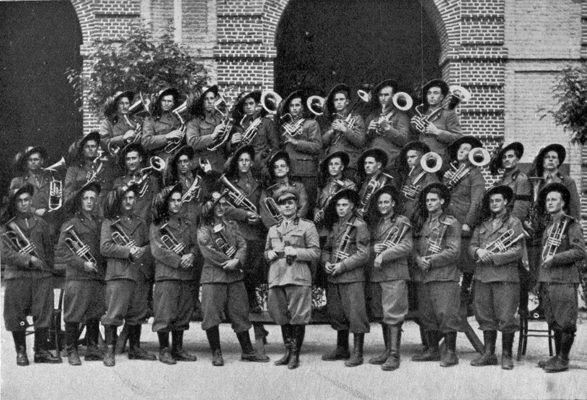 fanfare 4 e bersaglier.jpg