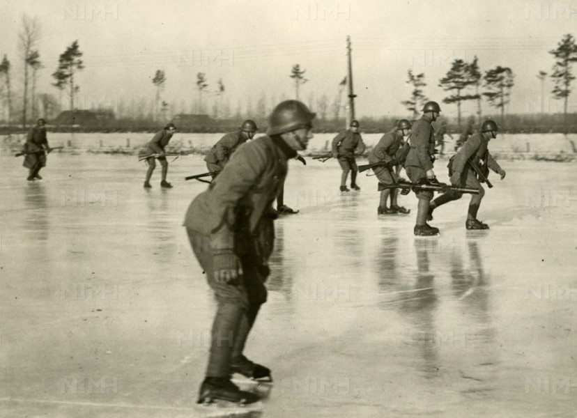 skating.jpg