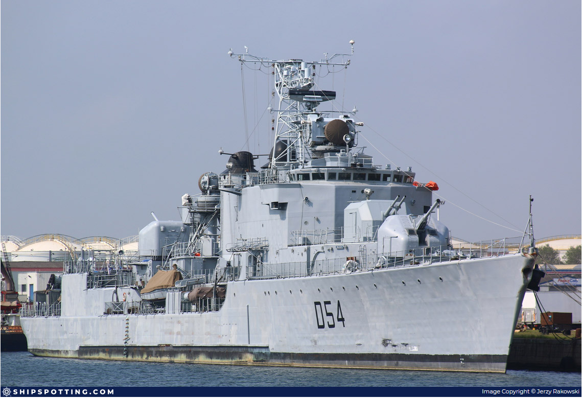 Maillé-Brézé-D54.jpg