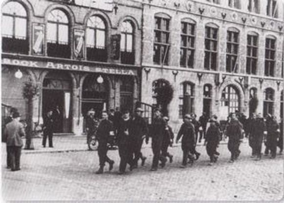 Hfst 27 de laatste fase p198.3 Ieper.jpg