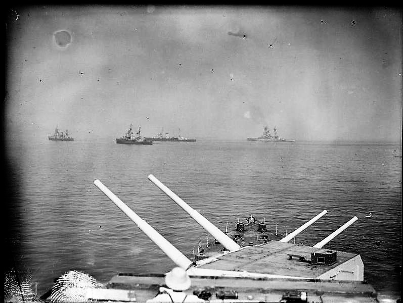 1944 8 15 CA31 AUGUSTA;   SIRIUS; ORION; RAMILLIES  débarquement en provence.jpg