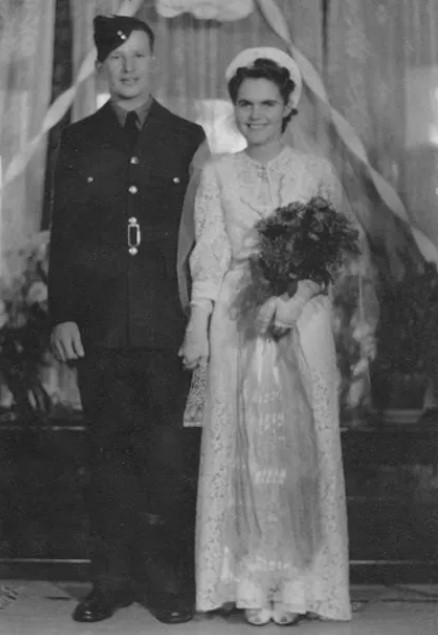 wedding iceland.jpg