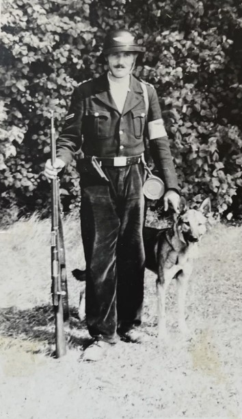 luftschutz hund.jpg