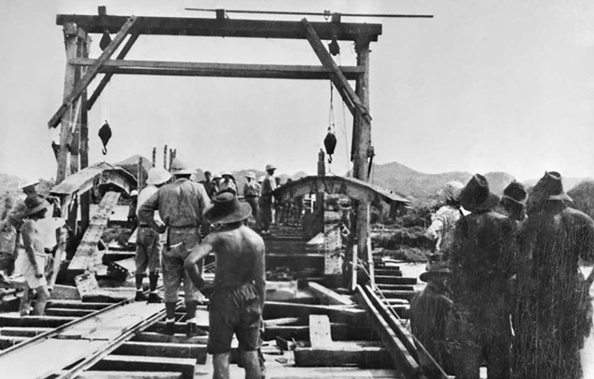 Thai-Burma-Railway-POWs-1200w.jpg