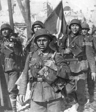 des-soldats-de-la-division-bleue-au-front-de-l-est-1941-cpj282.jpg