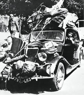 Voiture del'Exode.jpeg