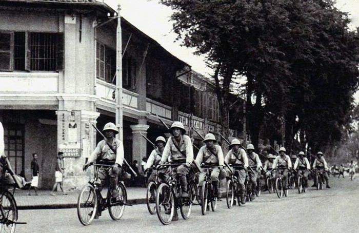 Japan-Military-Bicycles-profimedia-0279328230.jpg