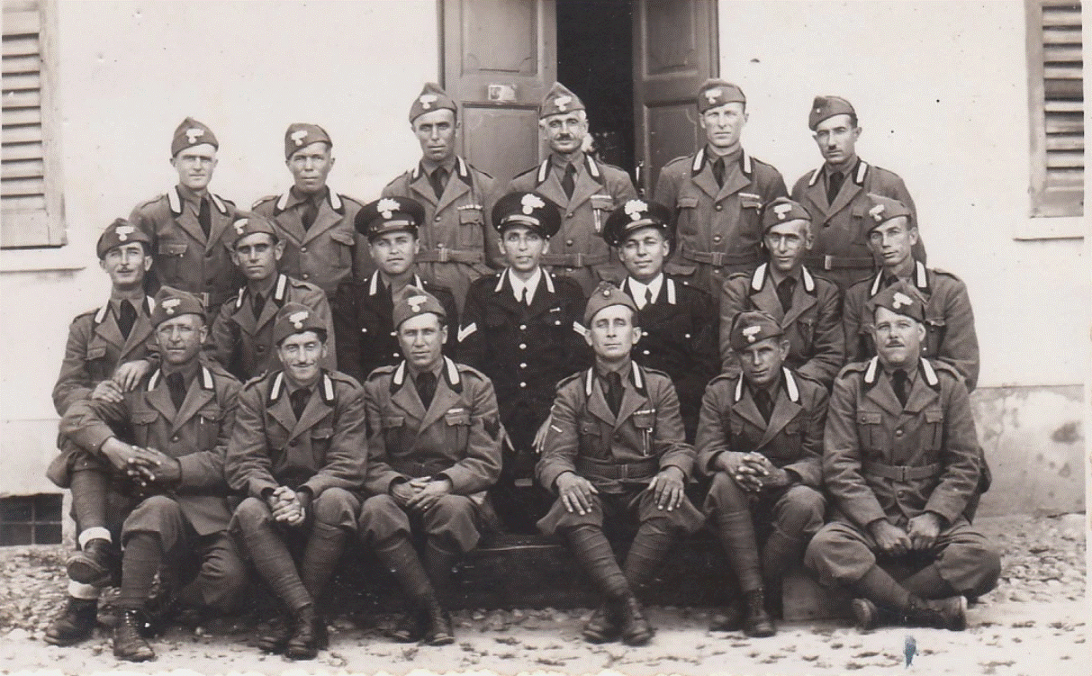 carabinieri 1940.gif