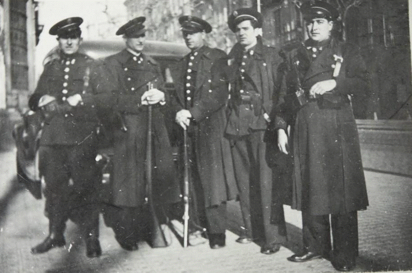 gardes d'assaut 1937.gif