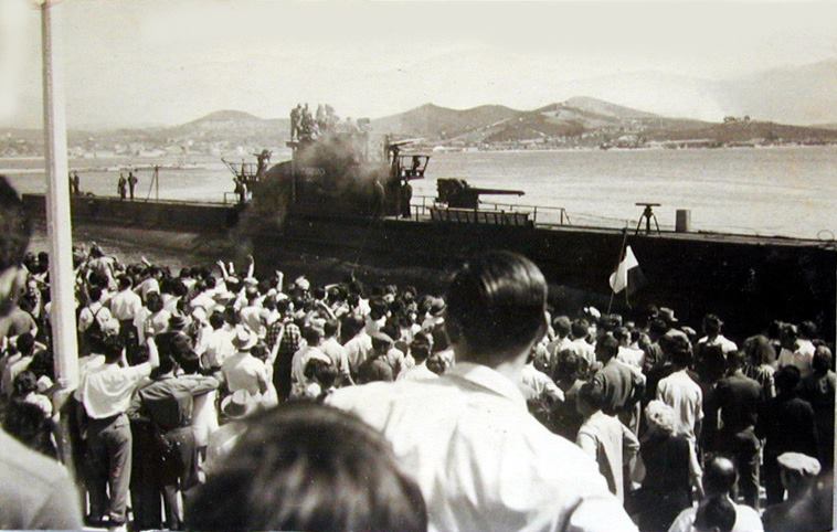 GLORIEUX 1949 jouant le role du CASABIANCA.jpg