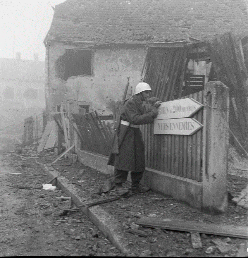 circ 1944.gif