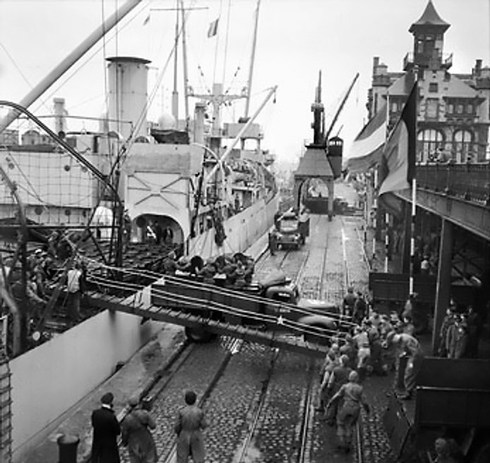 SS_Fort_Cataraqui_in_the_port_of_Antwerp.jpg
