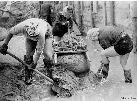 sovietwomen-11.jpg