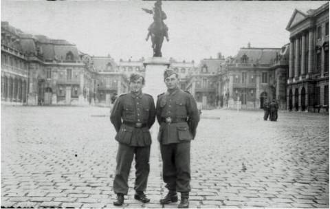 Photo15.jpg